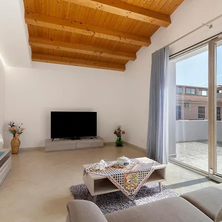 Casa Maria Nyaraló Avola