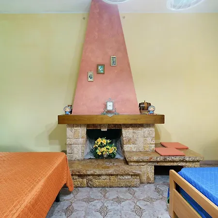Casa Maria Avola